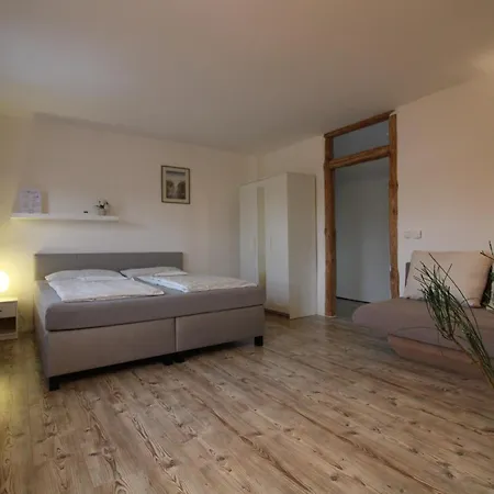 In Herrlicher Teichlandschaft Caminau