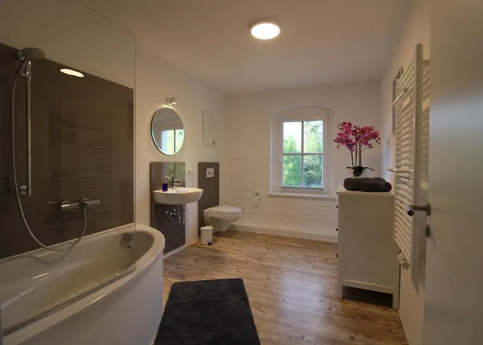 In Herrlicher Teichlandschaft * Caminau